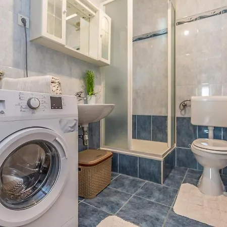 With Parking Space - 18170 Apartman *