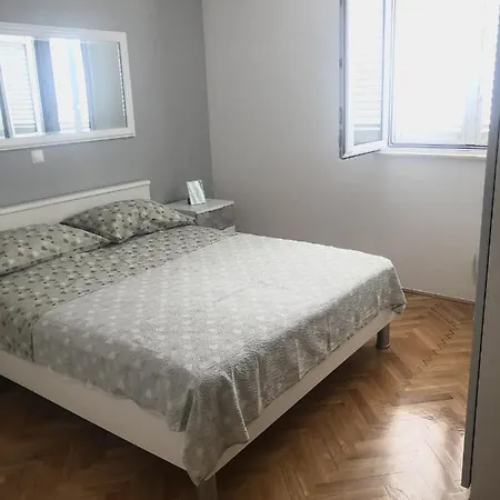 With Parking Space - 18170 * Makarska